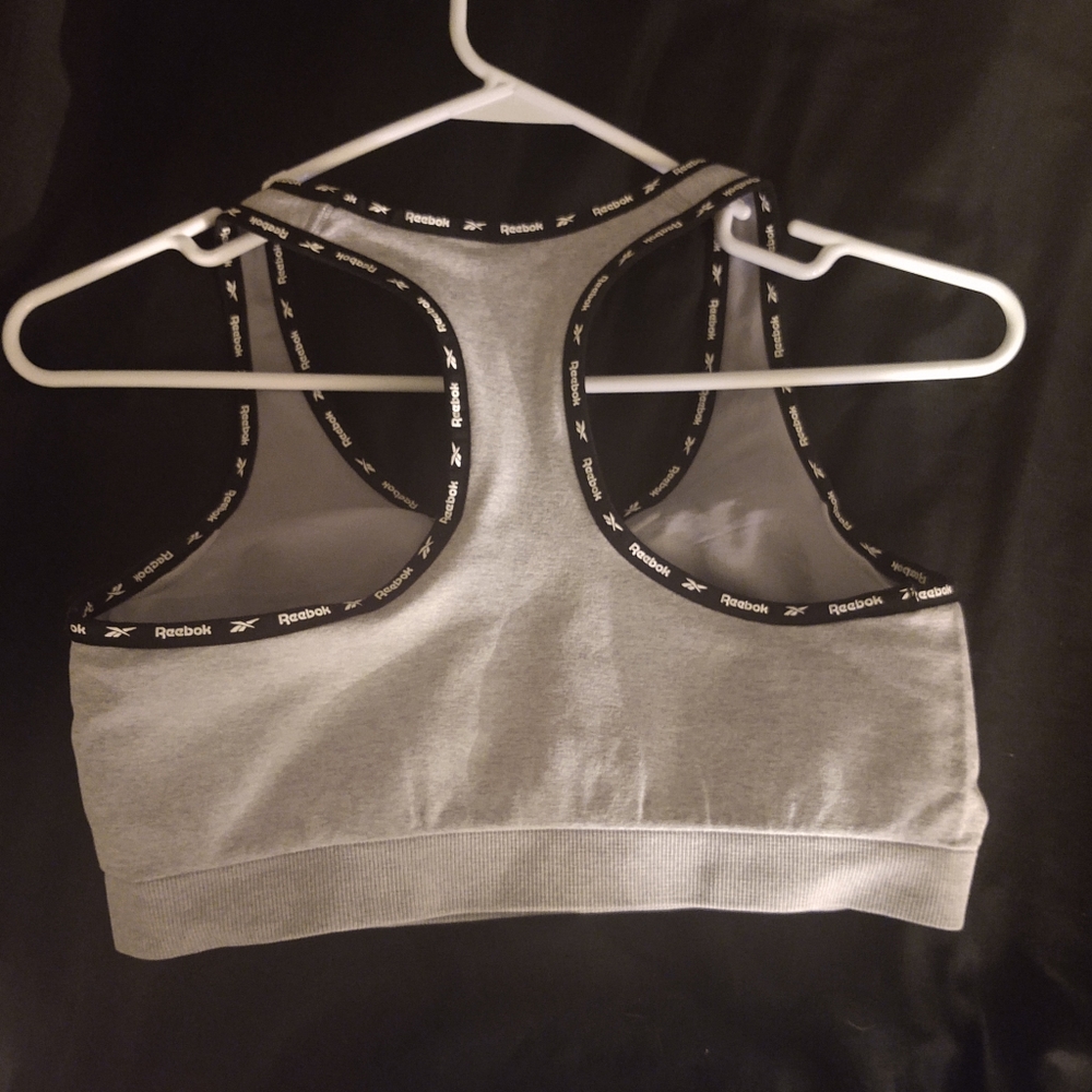 NWOT Reebok Sports Bra - Picture 3 of 3